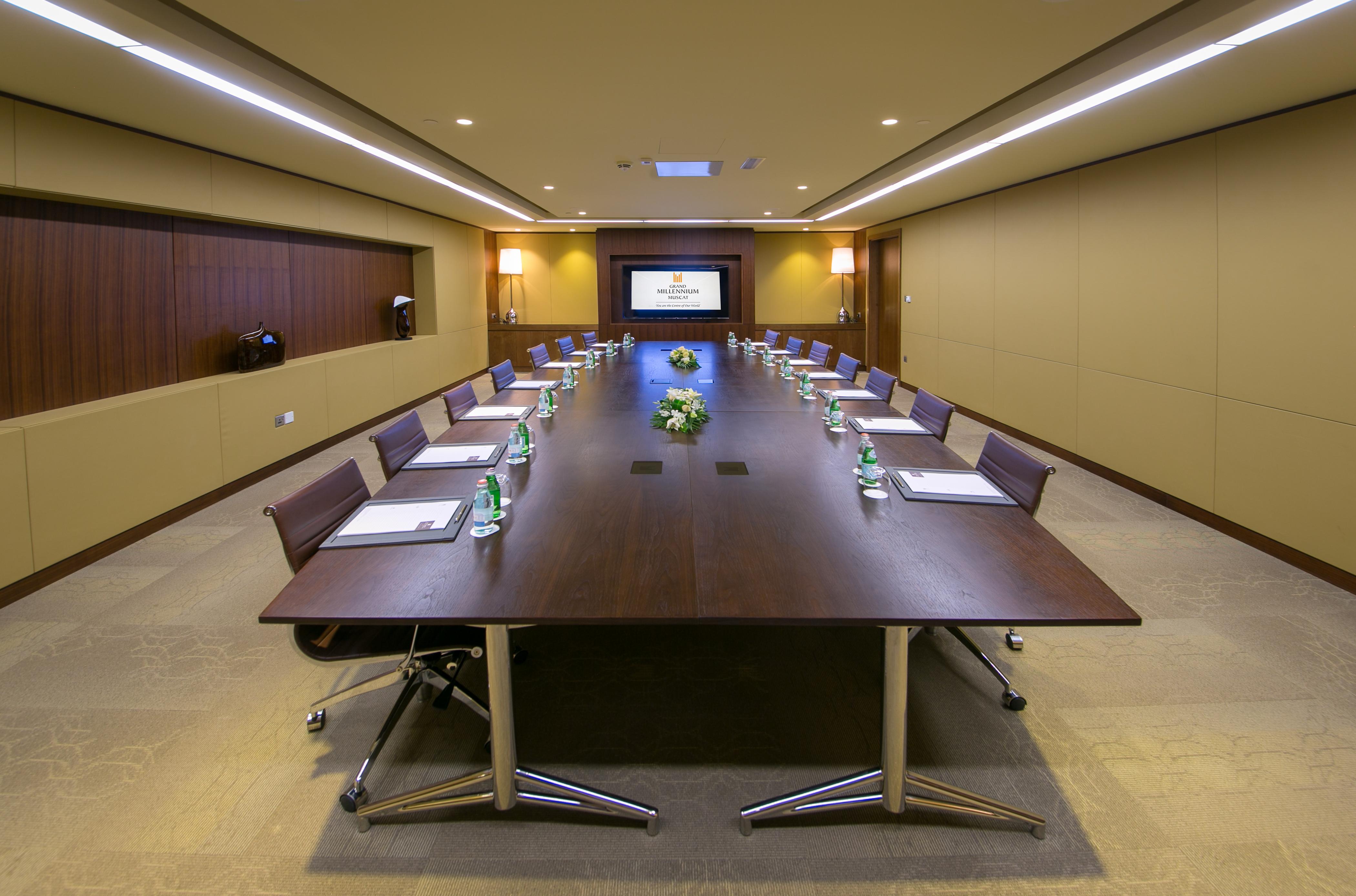 Hotel Grand Millennium Maskat Zewnętrze zdjęcie Meeting room