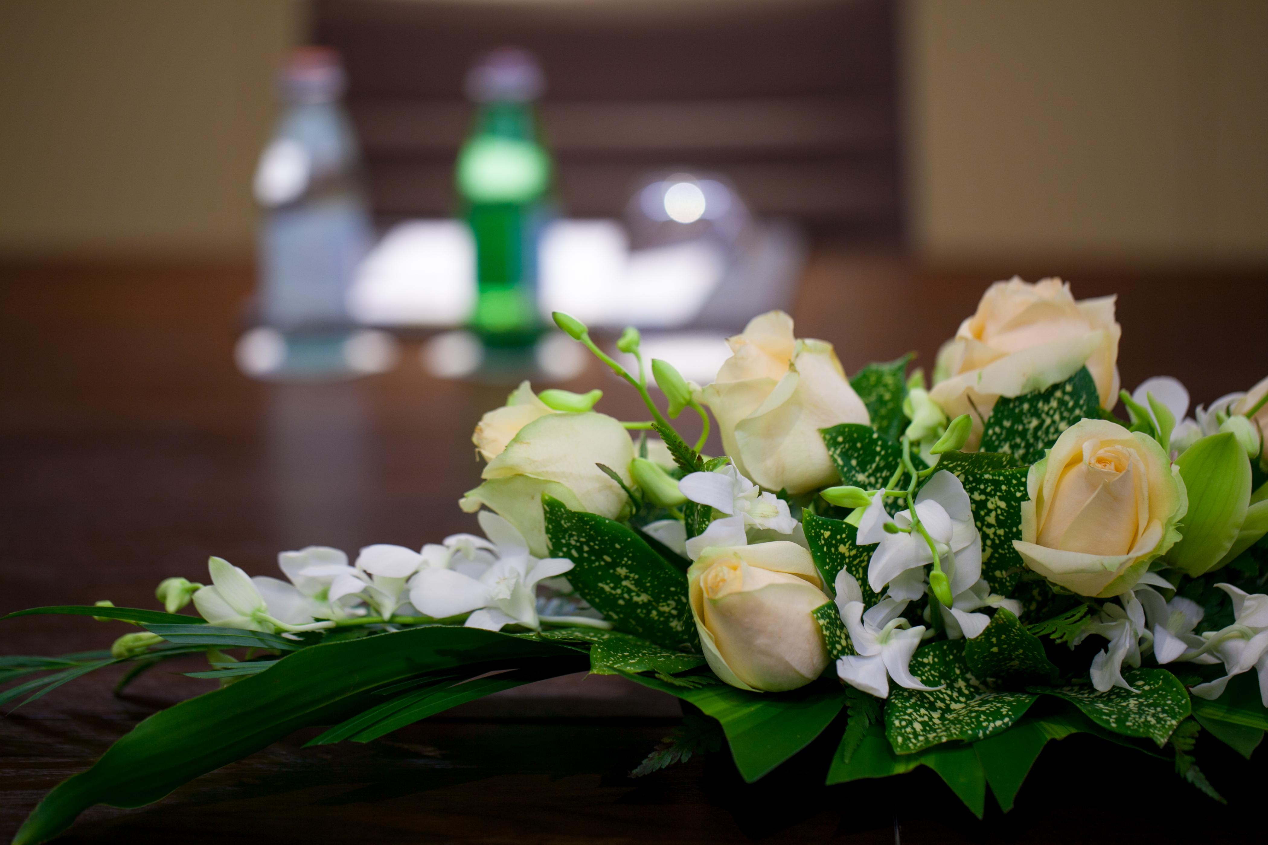 Hotel Grand Millennium Maskat Zewnętrze zdjęcie A bouquet of flowers