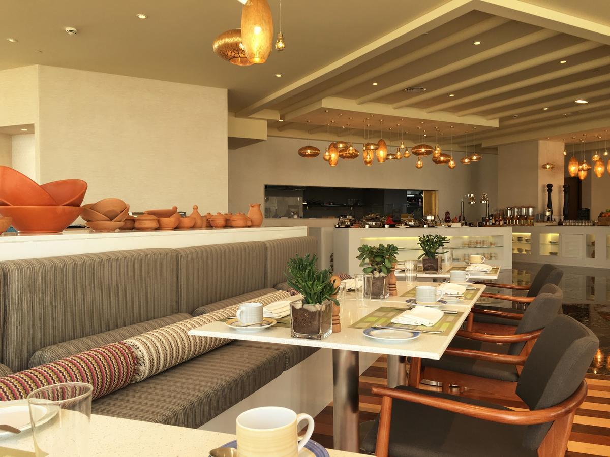 Hotel Grand Millennium Maskat Zewnętrze zdjęcie The restaurant